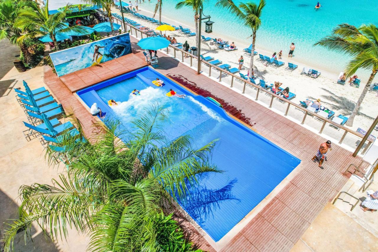 Margaritaville Beach Resort Nassau Exteriör bild